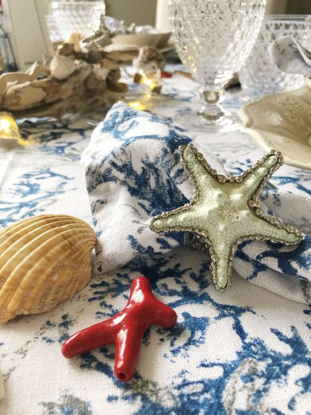 Set of 6 starfish napkin rings